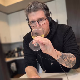 Bob Paulinski, Master of Wine