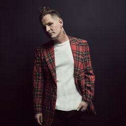 Corey Taylor - Topic