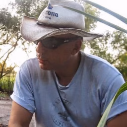Outback Trucker Buck