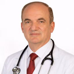 Professor Samer Ellahham in 90 Seconds Healthcare.
