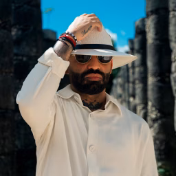 Arcangel - Topic