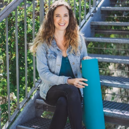 Julia Glesti Yoga