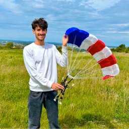 Paul Mini Parachute