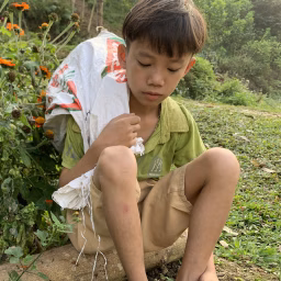 abandoned boy