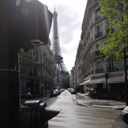 Basic French Lessons With English Descriptions