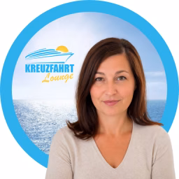 Kreuzfahrtlounge mit Melanie