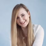 Natalia Kalinska | Social Media Educator + Canva Tips