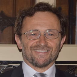 Spanish with Pedro Fernández