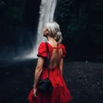 Ellie Barnes
