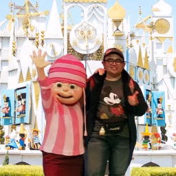 Michael the Theme Park Traveling Boy