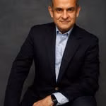 Luis Rosales