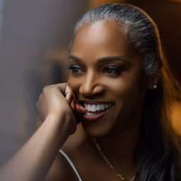 Official Rolonda Rochelle