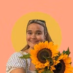 Isabelle Geraghty -SELF LOVE, TRAVEL & GROUP TRIPS💕