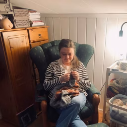 A Romanian Knitter in Norway