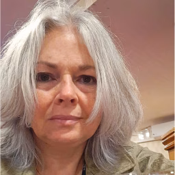 Alison Fennell (The Pottering Artist)