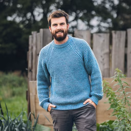 Huw Richards