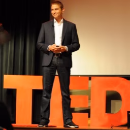 Chris Haroun