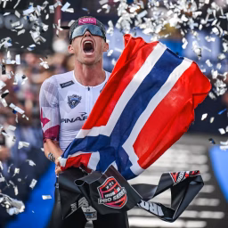 Casper Stornes - Triathlete