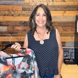 Sharon Sews