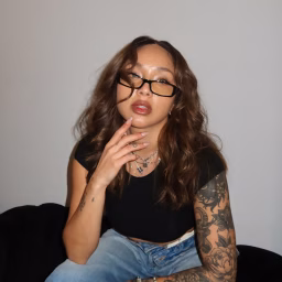 Samantha Maria