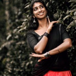Sneha Ghungroo 