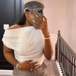 The Luxe Wife