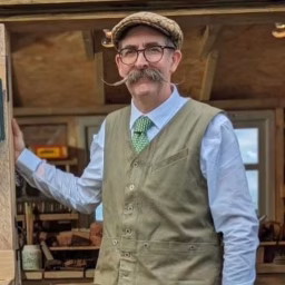 Tweed's Garage