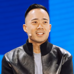 Leveling Up with Eric Siu