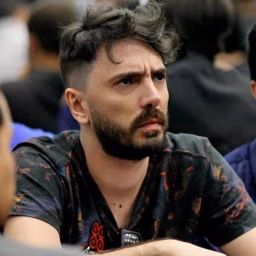 Poker fora da caixa 