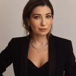 Mona Ak