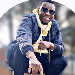 Dj E Bugatti