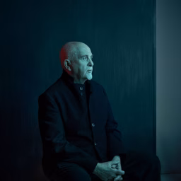 Peter Gabriel - Topic
