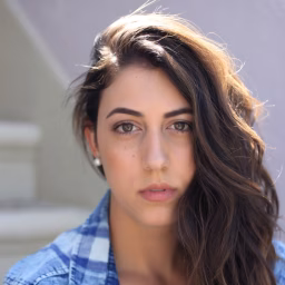 Caitlin Dechelle McDonald 
