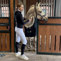 Mia & Löwe