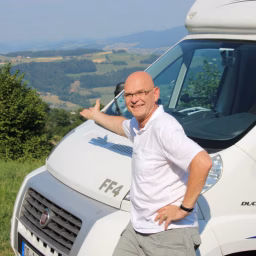 Mark Sakautzky (Feng Shui On Tour)