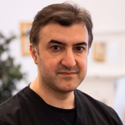 Dr. Riaz Agha | Harley Clinic Plastic Surgery