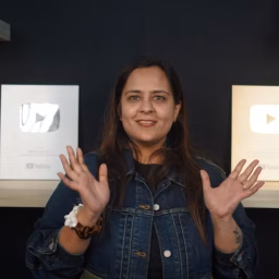 Dr Neha Mehta