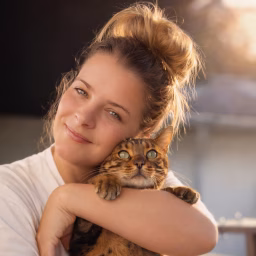 Diese eine Katze mit Nadine