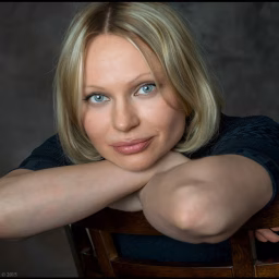 Katya Zar