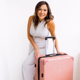 Travel Fashion Girl