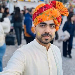 Avi Italian vlogs