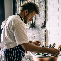 Curtis Stone