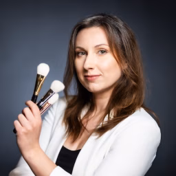 Ania Tkaczyk Makeup