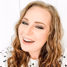DIY with Amber Strong