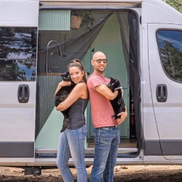 Lindsey and Danny Vanlife