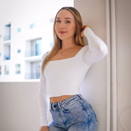 Erica Nangle (Sarrafi)