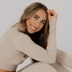 Kayla Lee | Women’s Anatomy & Biomechanics Educator