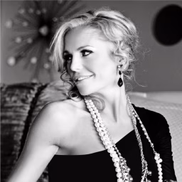 Dana McDonald (Rebel Dietitian)