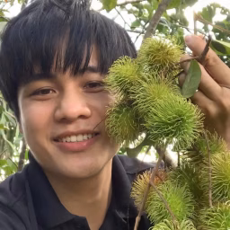 Review Cả Thế Giới
