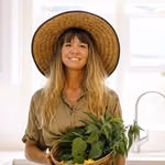 Jess Bergeron • Herbalist & Wellness Guide